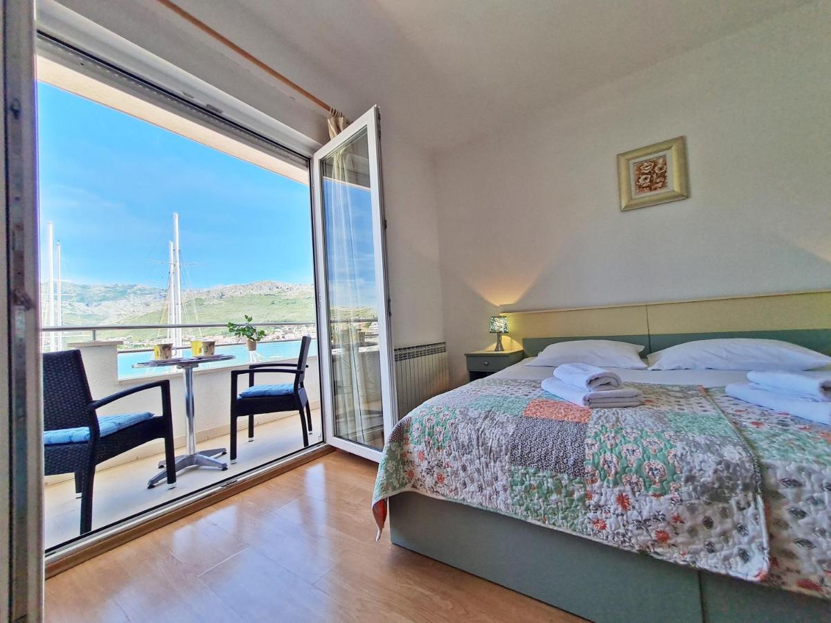 Rooms And Apartments Porat Stobreč Zewnętrze zdjęcie